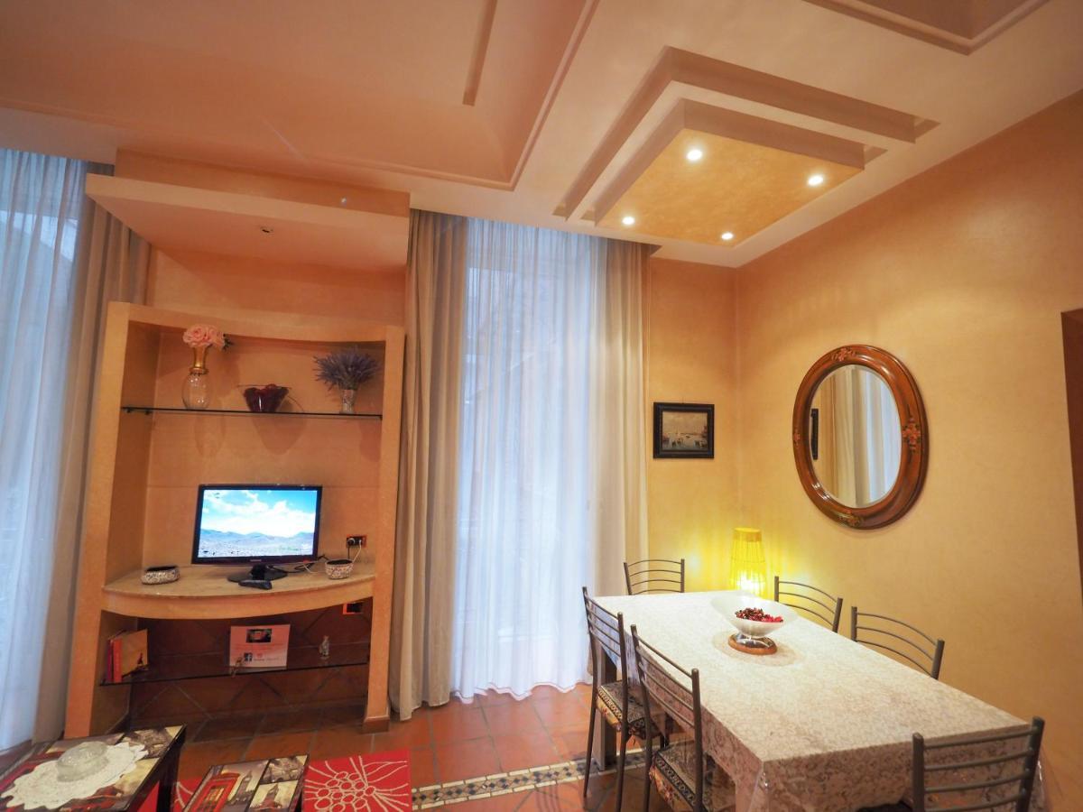 Rosaroll70 Villa Naples Luaran gambar
